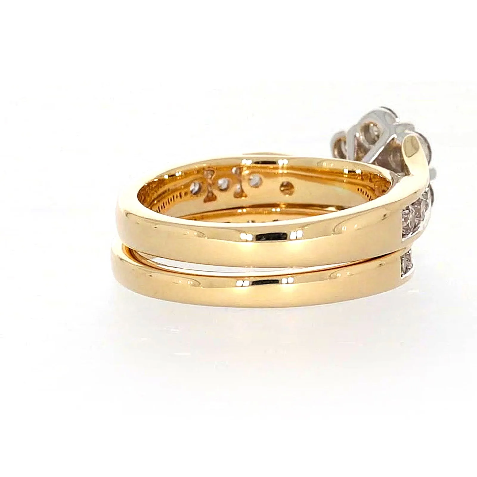 9ct Two Tone Gold Round Brilliant Cut with 1.35 Carat tw of Diamonds Ring