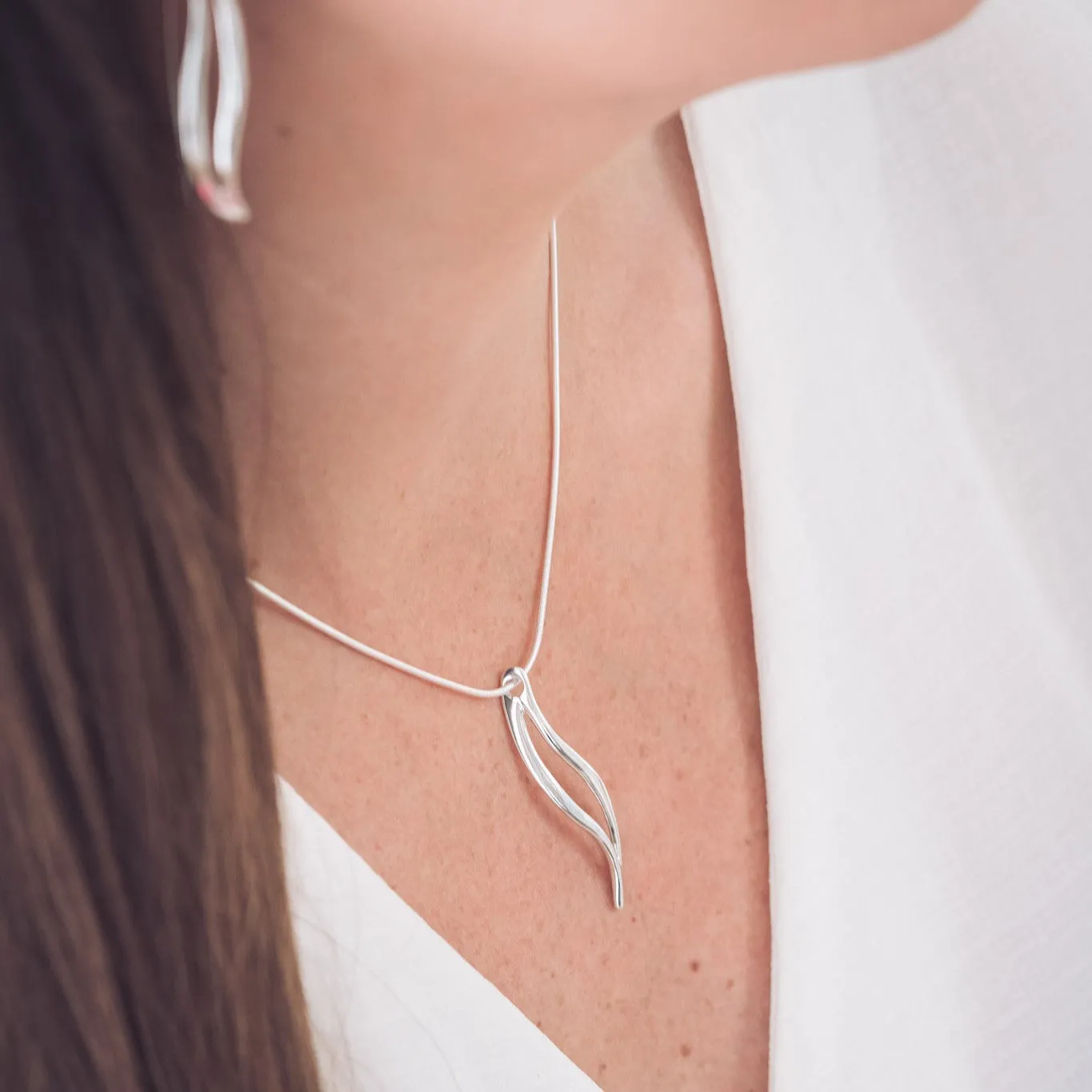 Amy Silver Pendant Necklace