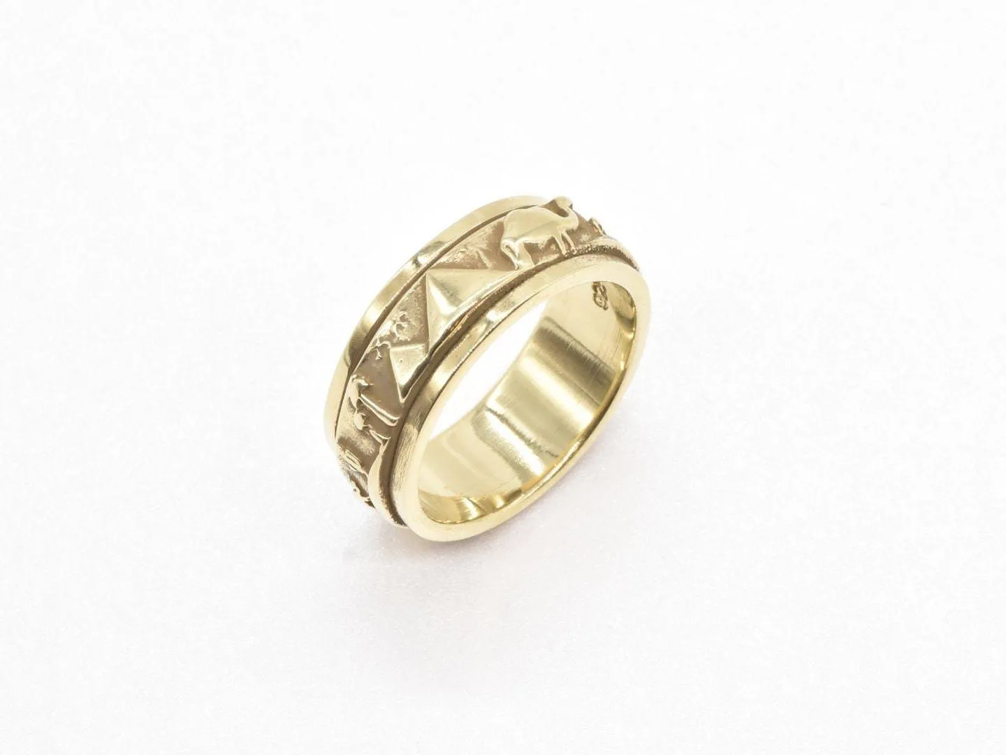 Camel Spinner Ring - Gold Camel Band, Desert Animal Ring