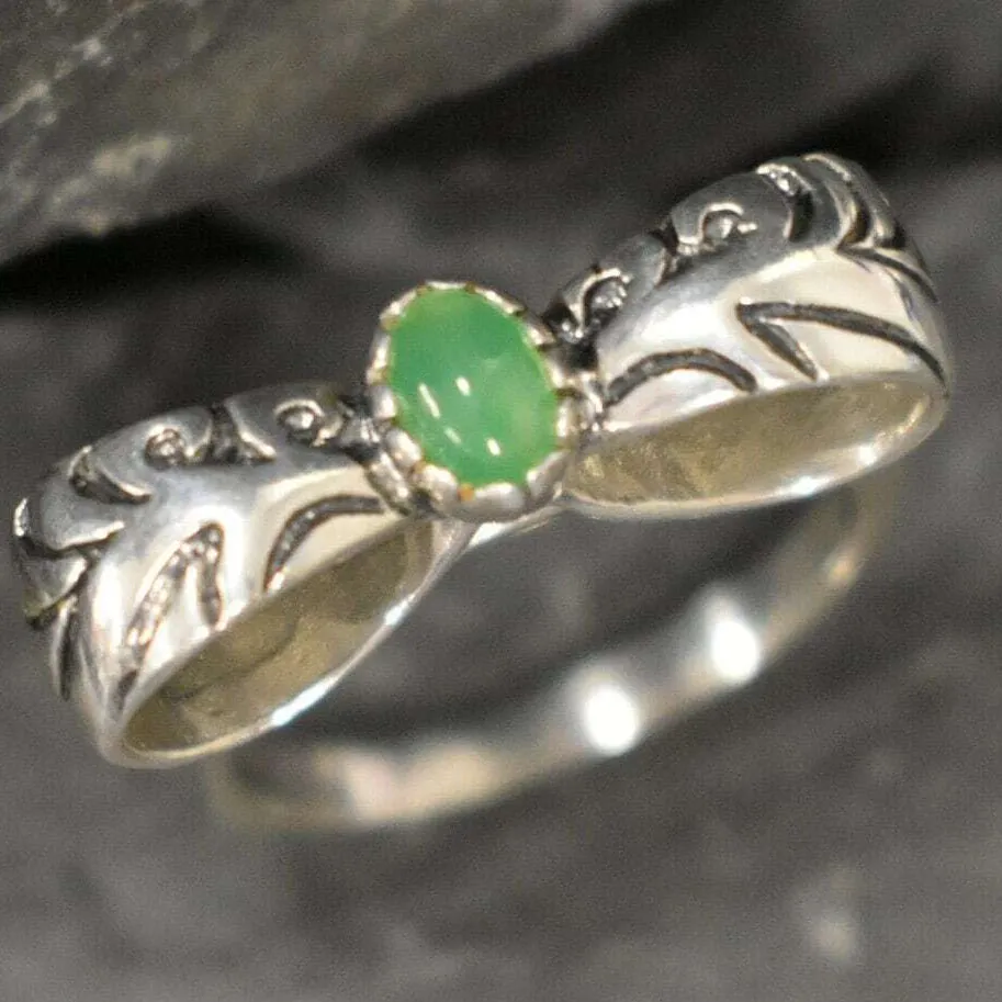 Chrysoprase Ring - Large Ribbon Ring - Green Bow Ring