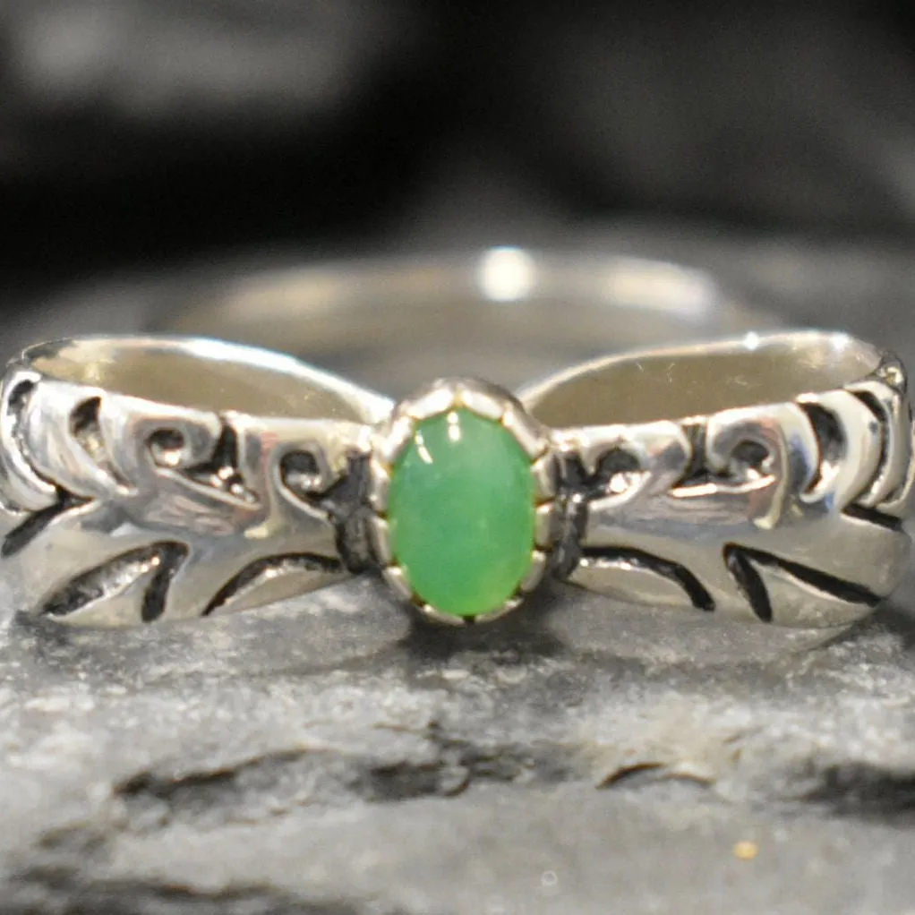 Chrysoprase Ring - Large Ribbon Ring - Green Bow Ring