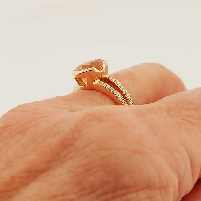 ELEGANT PEACH RING with Schiller Oregon Sunstone