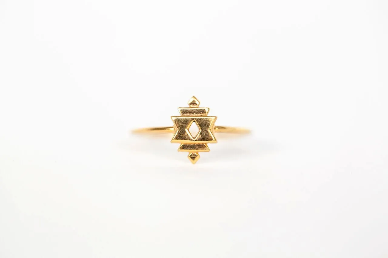 Ella Ring