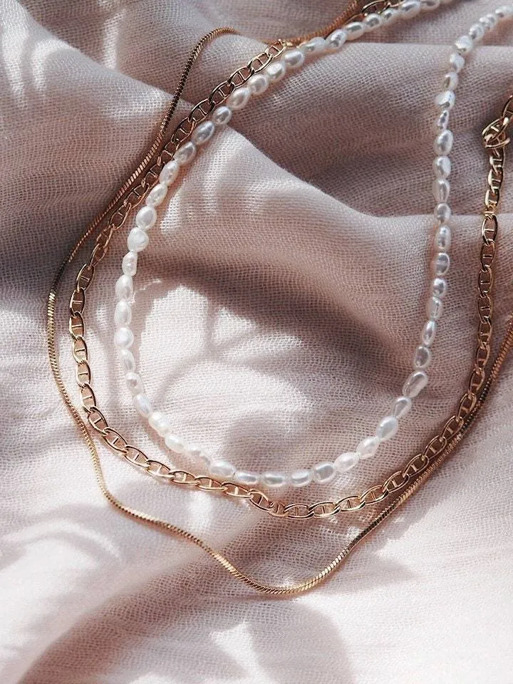 Pearl & Gold Chain Layering Necklace Set