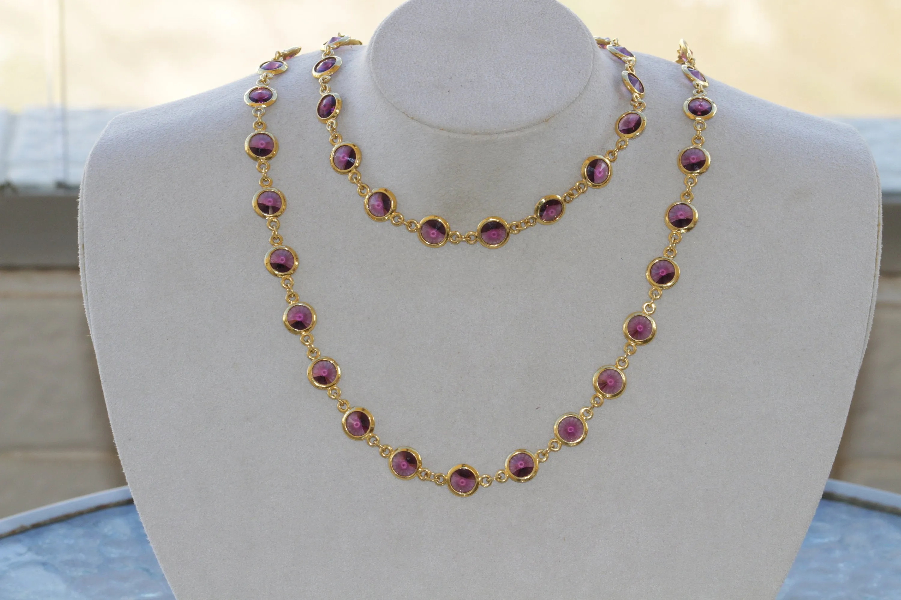 PURPLE GOLD NECKLACE