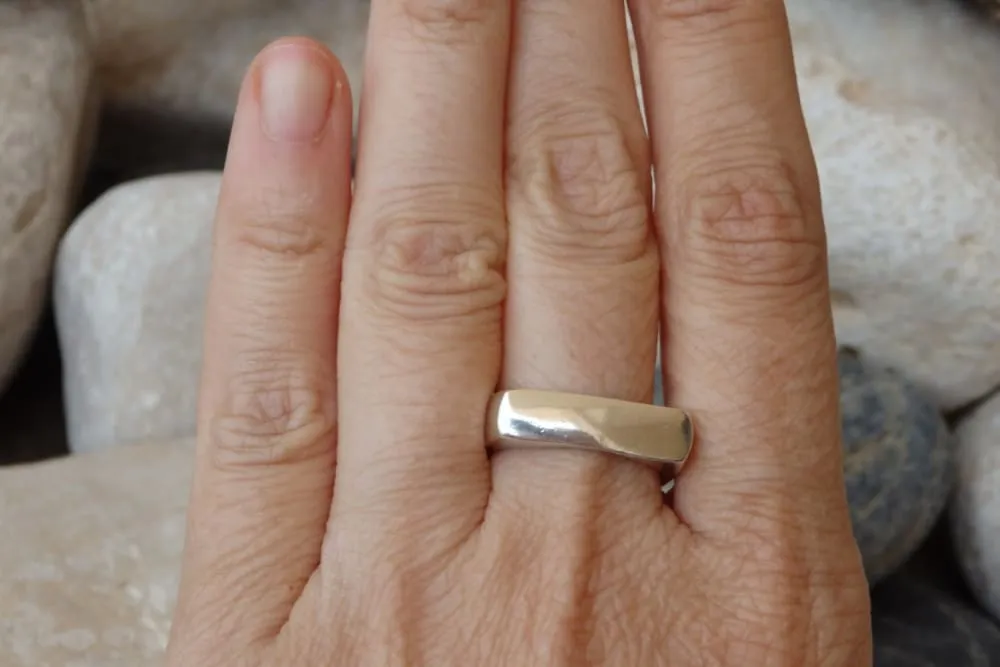 Square Band Ring