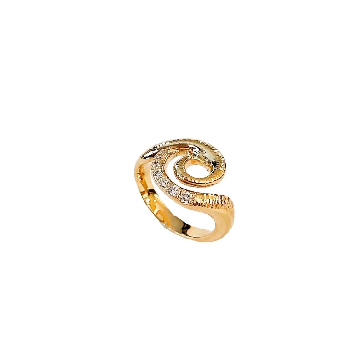 Surrea 14 kt gold diamond ring
