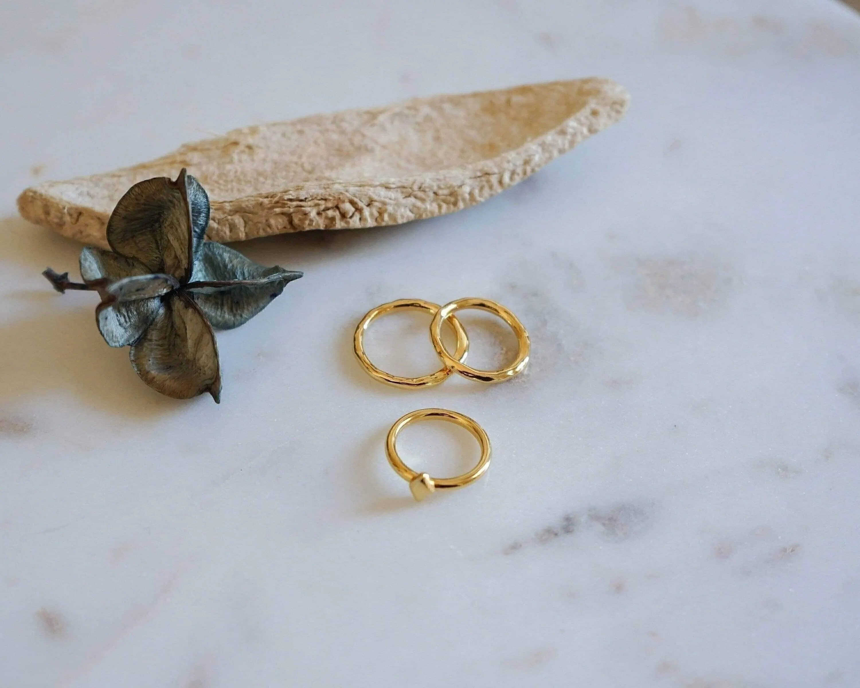 Tiny Thin Gold Rhombus Band Pinky Ring